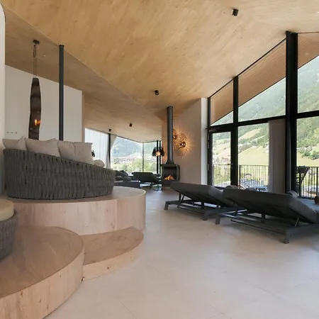 Ξενοδοχείο με διαμερίσματα Elva Premium Inklusive Sommerpass Stubai Super Card 4*