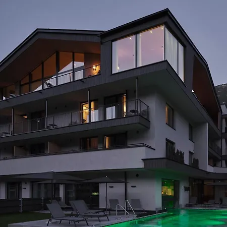 Elva Premium Inklusive Sommerpass Stubai Super Card 4* Neustift im Stubaital