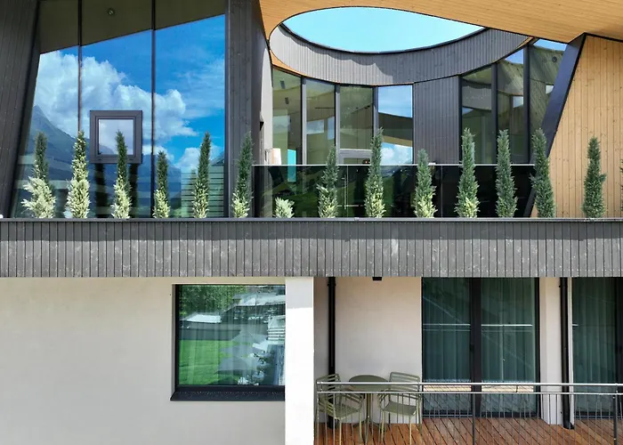 Elva Premium Inklusive Sommerpass Stubai Super Card 4*