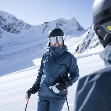 Elva Premium Inklusive Sommerpass Stubai Super Card 4*