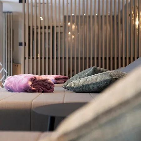 Apart Otel Elva Premium Inklusive Sommerpass Stubai Super Card 4*